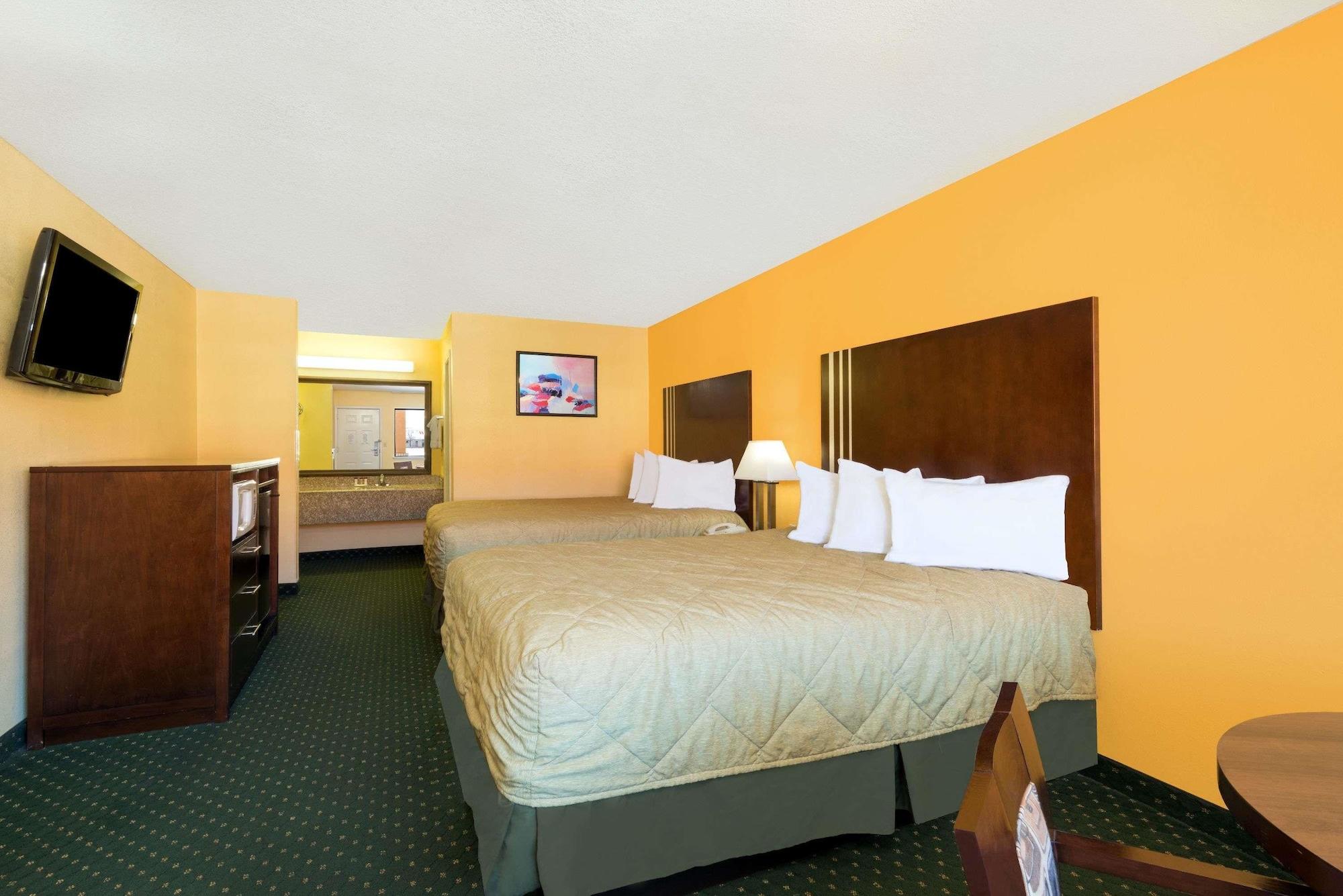 Ramada By Wyndham San Antonio Near Seaworld - Lackland Afb Extérieur photo