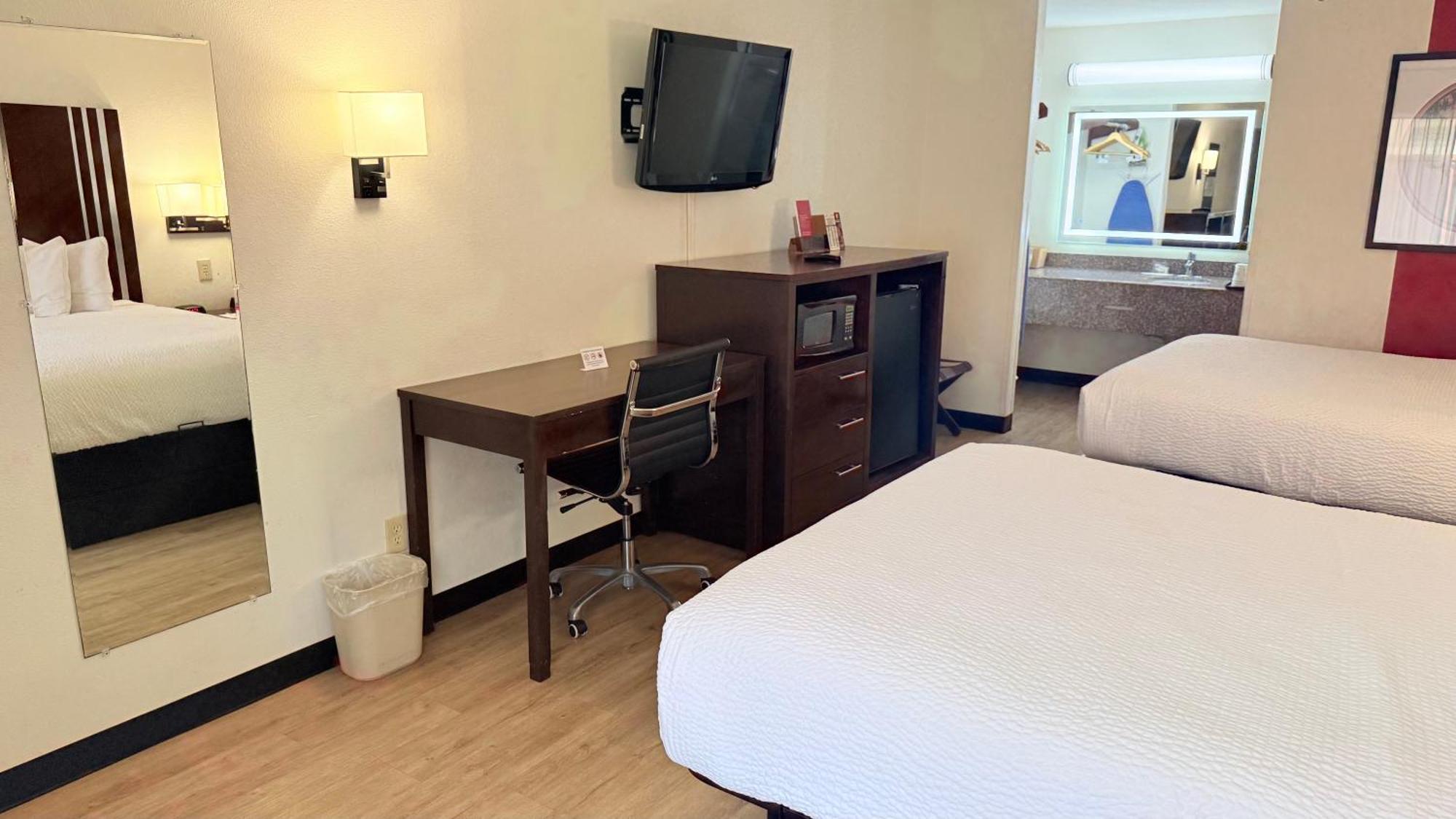 Ramada By Wyndham San Antonio Near Seaworld - Lackland Afb Extérieur photo
