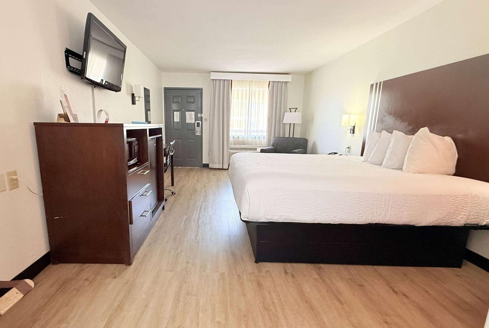 Ramada By Wyndham San Antonio Near Seaworld - Lackland Afb Extérieur photo