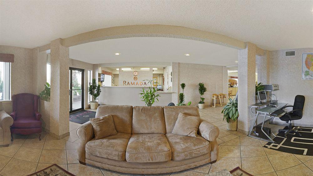 Ramada By Wyndham San Antonio Near Seaworld - Lackland Afb Extérieur photo